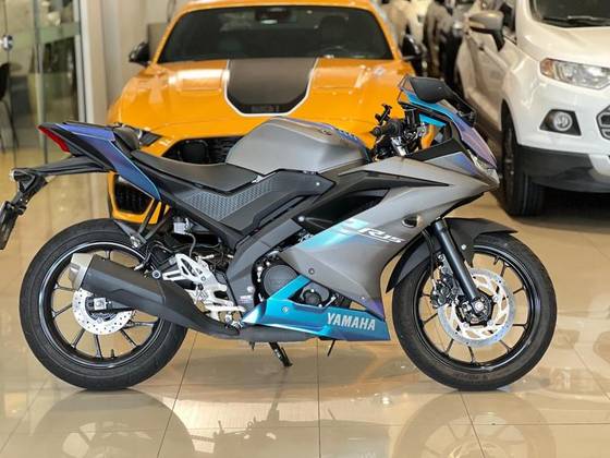 YAMAHA YZF R15 